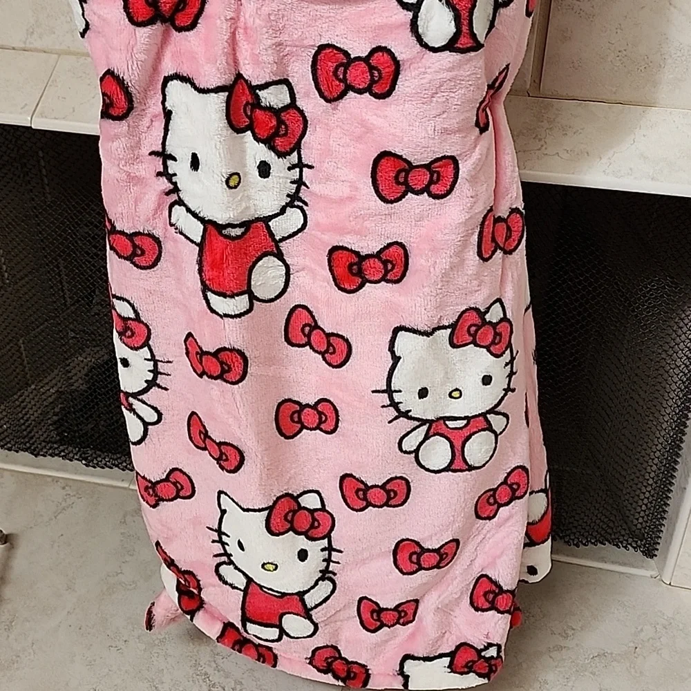 💗🩷 HELLO KITTY PLUSH CLOUD THROW 🩷💗